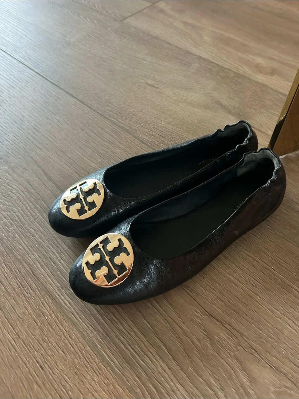 Tory Burch Black Leather Ballet Flats with Gold Logo Medallion